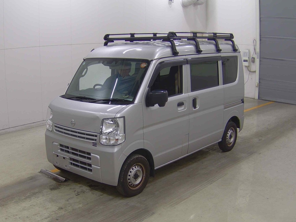 NISSAN NV100 CLIPPER