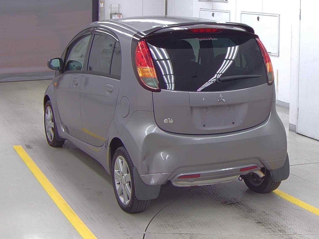 MITSUBISHI I
