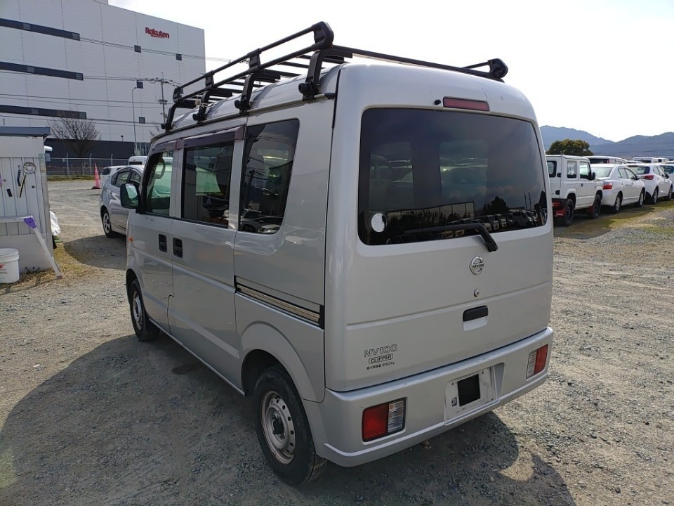 NISSAN NV100 CLIPPER