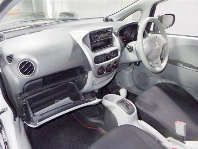 MITSUBISHI I