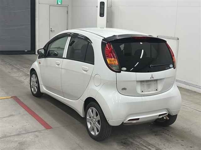 MITSUBISHI I
