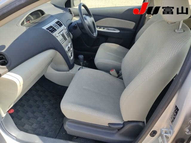 TOYOTA BELTA