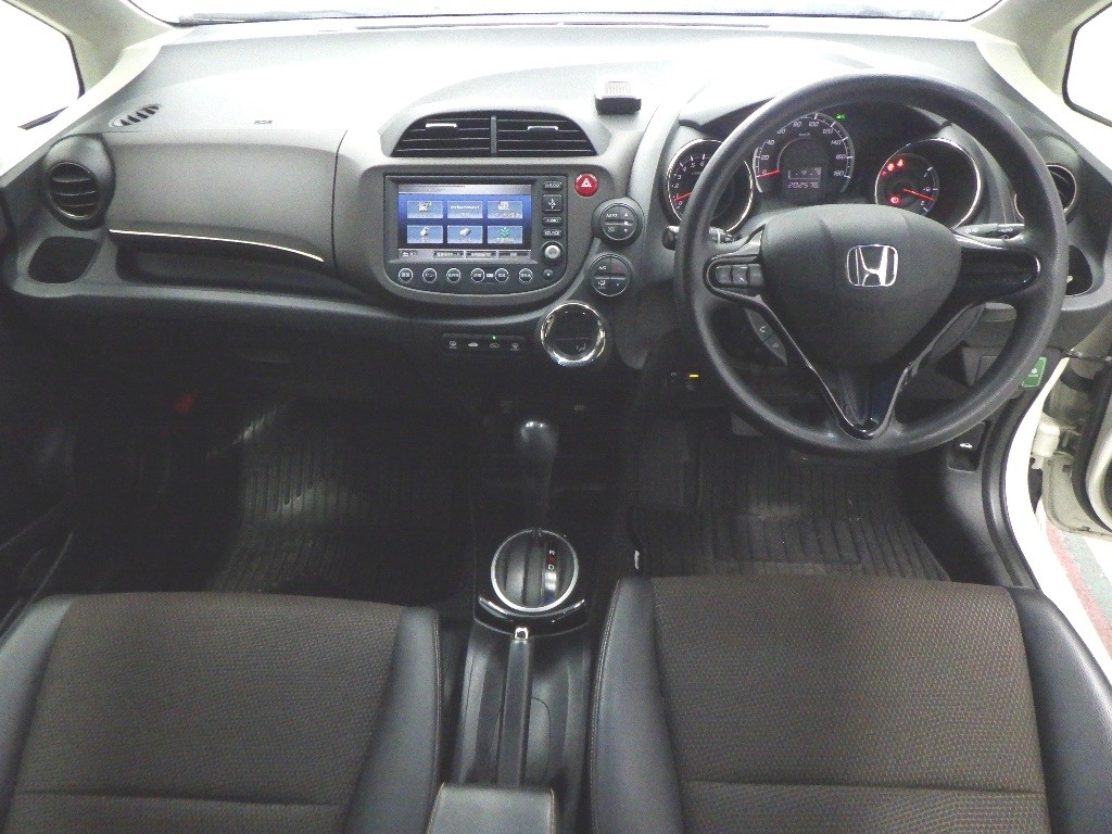 HONDA FIT SHUTTLE