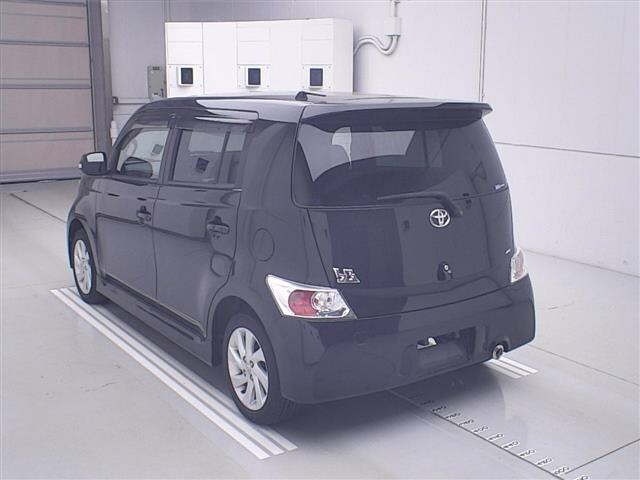 TOYOTA BB