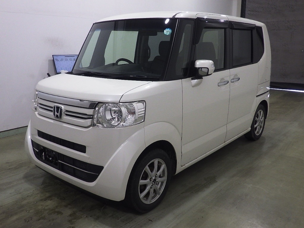 HONDA N-BOX