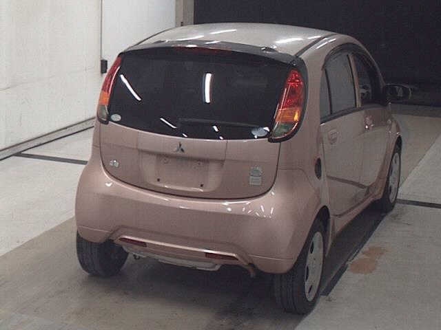 MITSUBISHI I