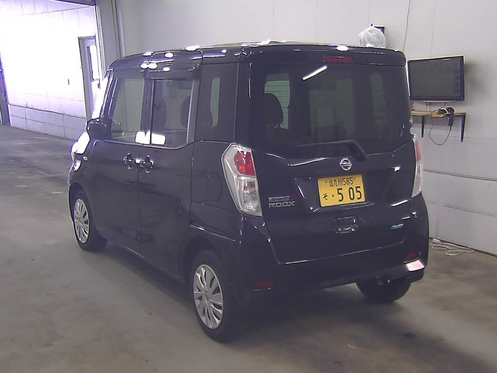 NISSAN DAYZ ROOX