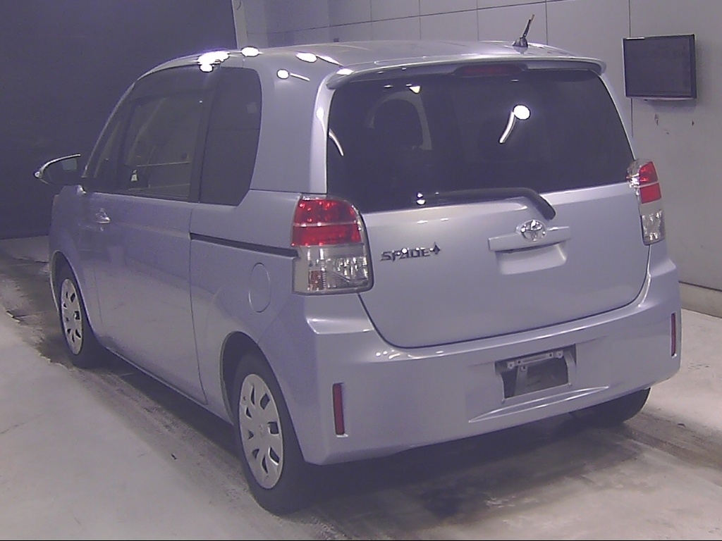 TOYOTA SPADE