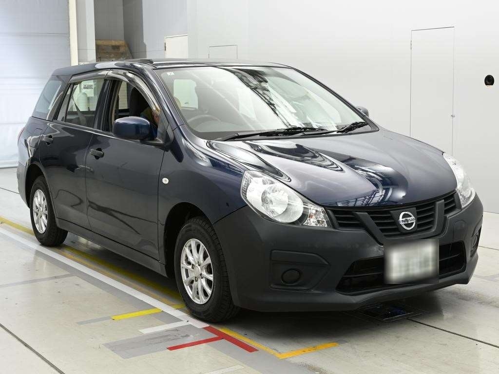 NISSAN AD