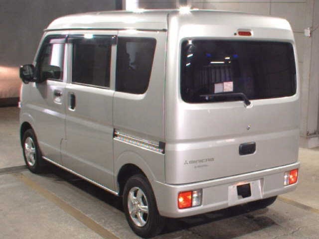 MITSUBISHI MINICAB
