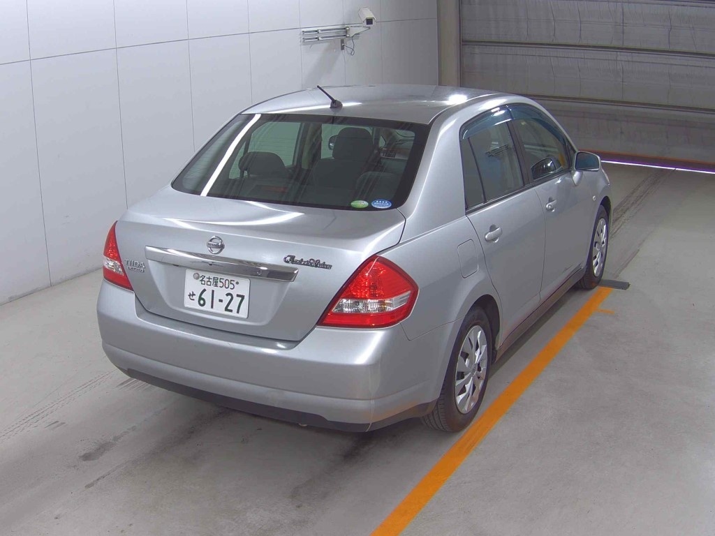 NISSAN TIIDA LATIO