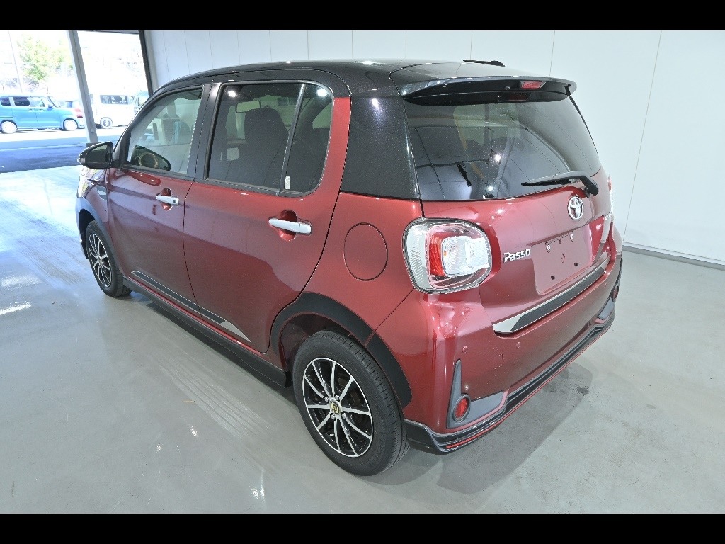 TOYOTA PASSO