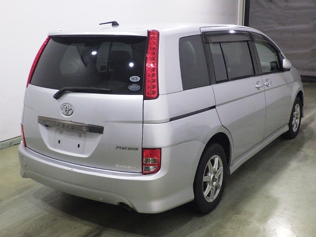TOYOTA ISIS