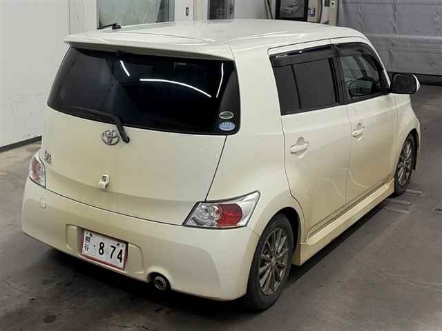 TOYOTA BB
