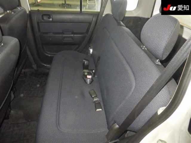 TOYOTA BB