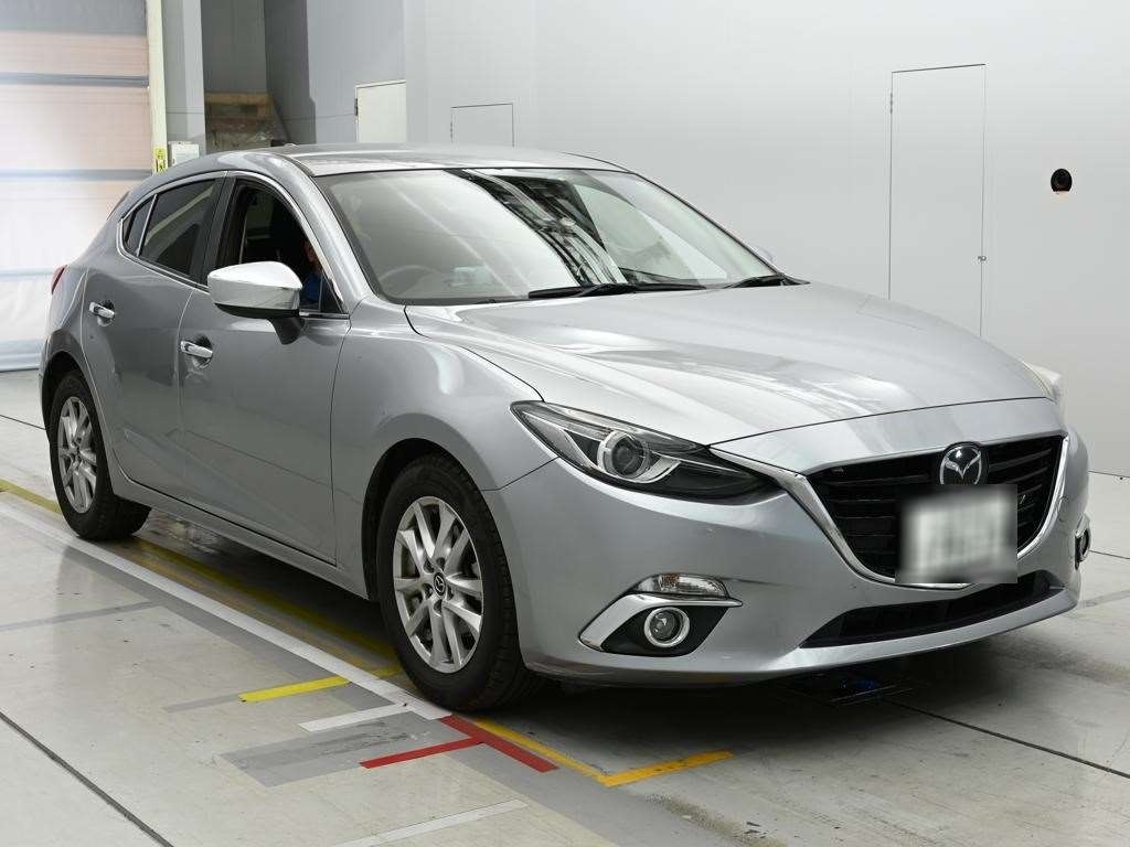 MAZDA AXELA