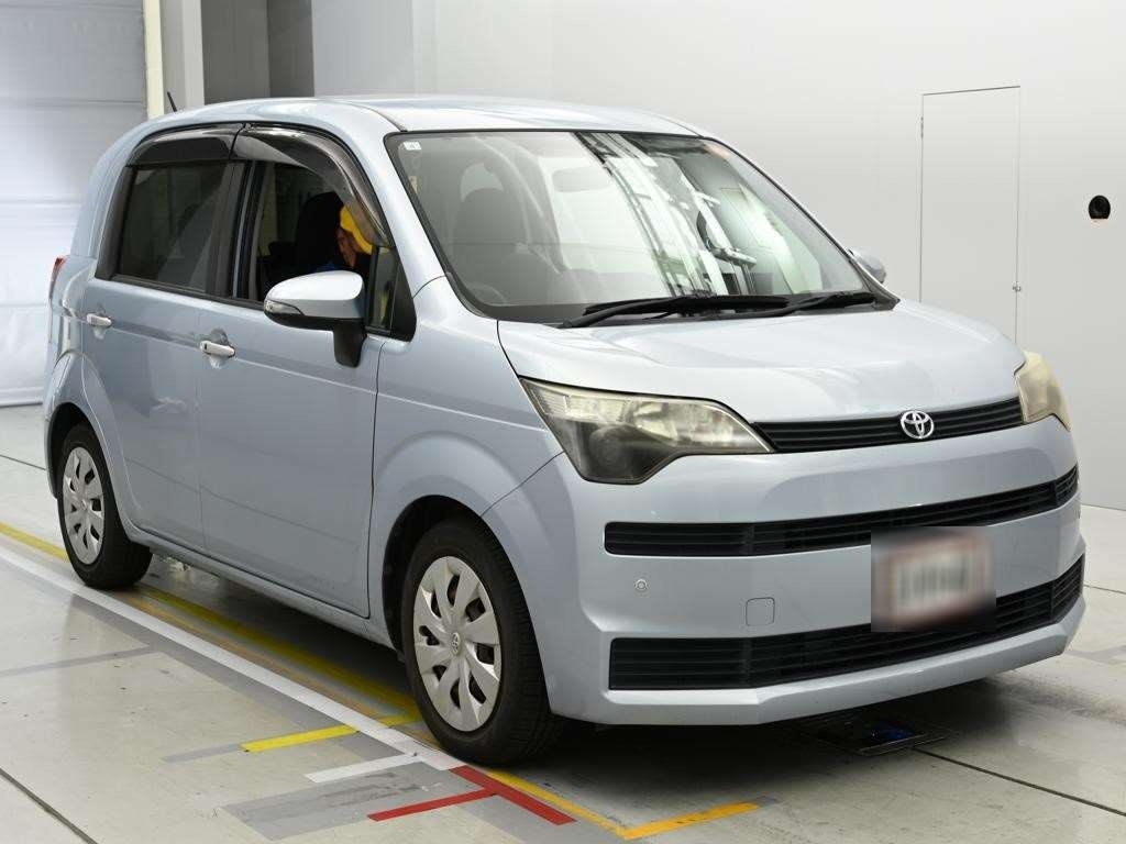 TOYOTA SPADE