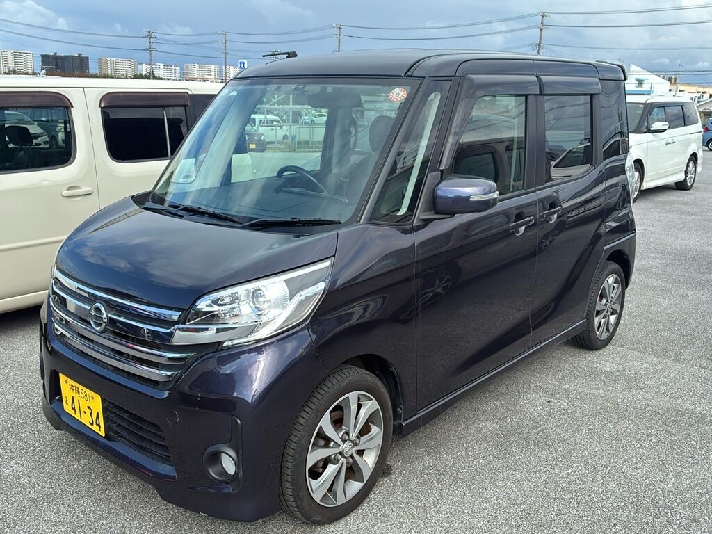 NISSAN DAYZ ROOX