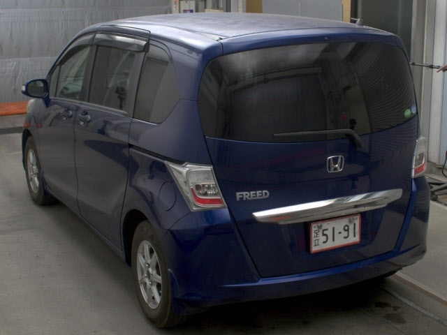 HONDA FREED