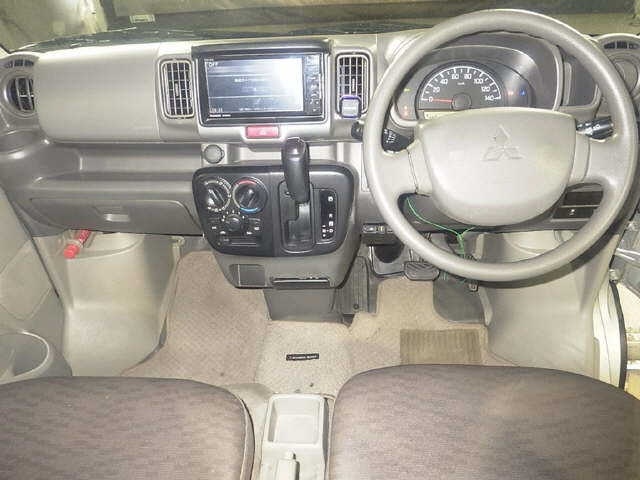 MITSUBISHI MINICAB