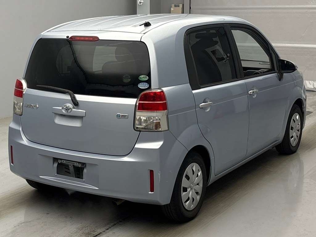 TOYOTA SPADE