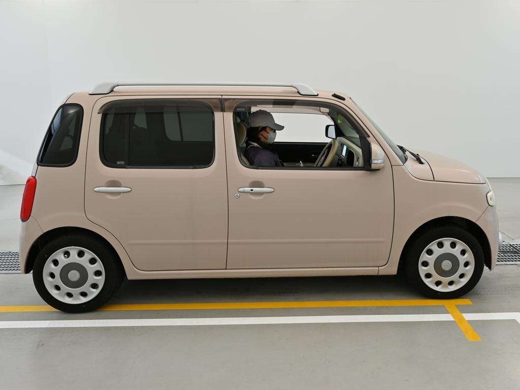 DAIHATSU MIRA COCOA