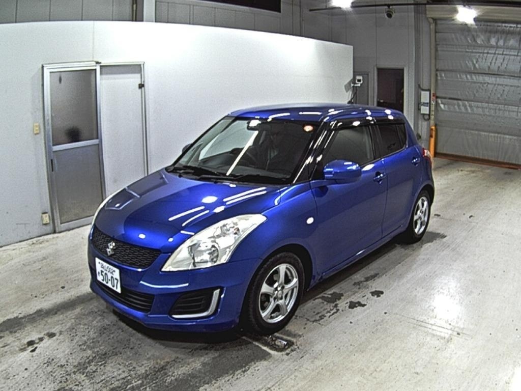 SUZUKI SWIFT