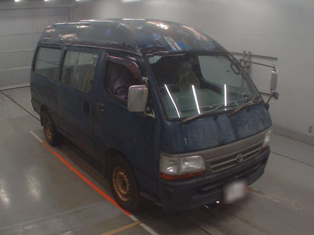 TOYOTA REGIUS ACE