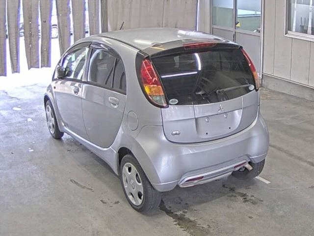 MITSUBISHI I