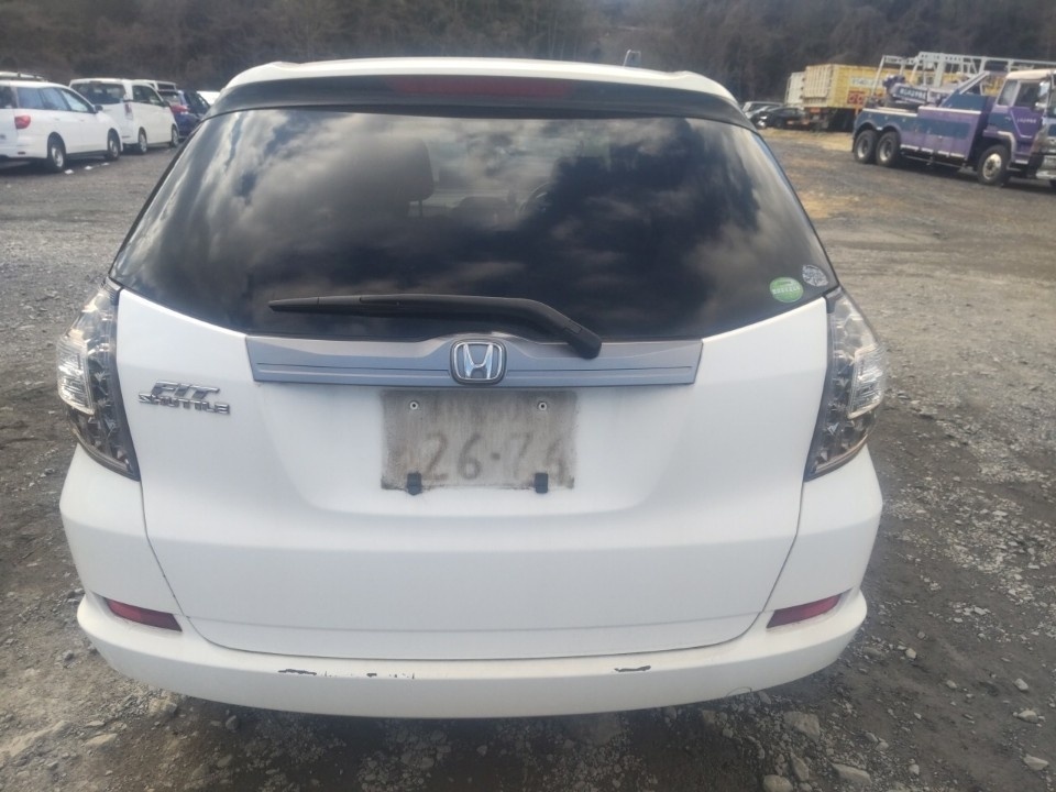 HONDA FIT SHUTTLE