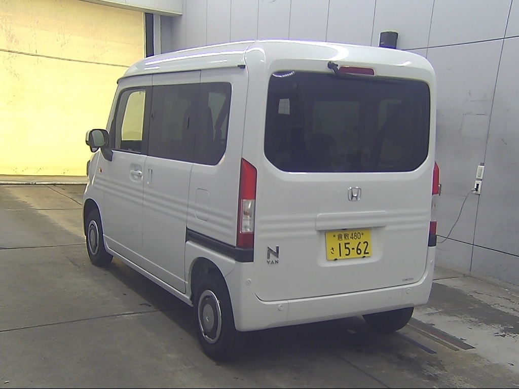 HONDA N-VAN