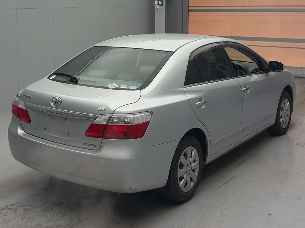TOYOTA PREMIO