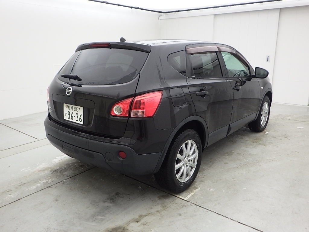 NISSAN DUALIS