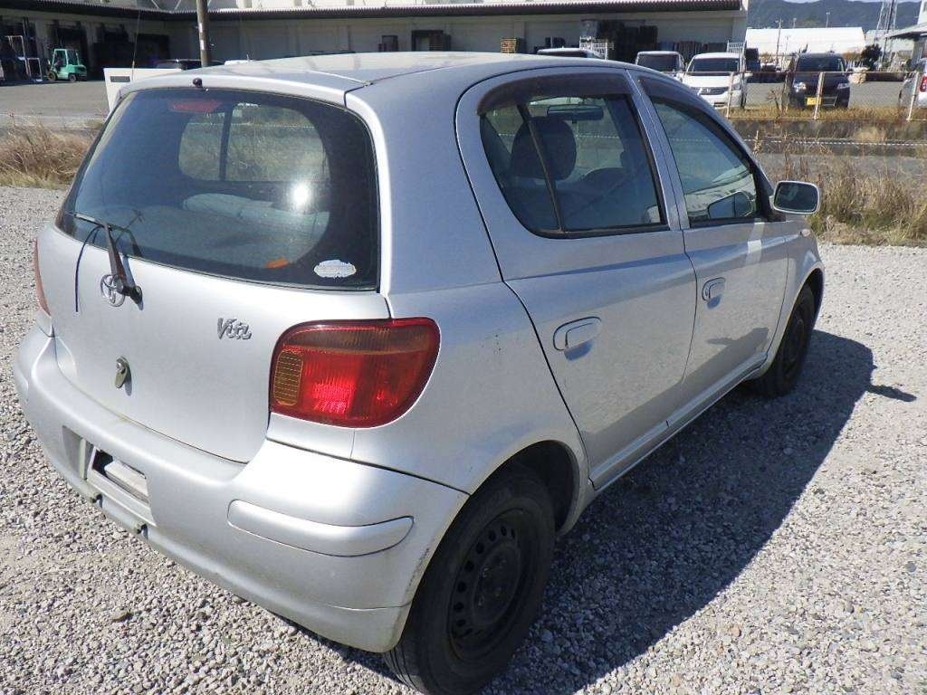 TOYOTA VITZ