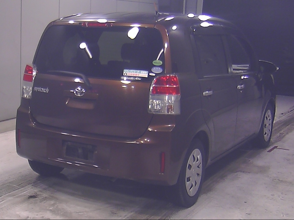 TOYOTA SPADE