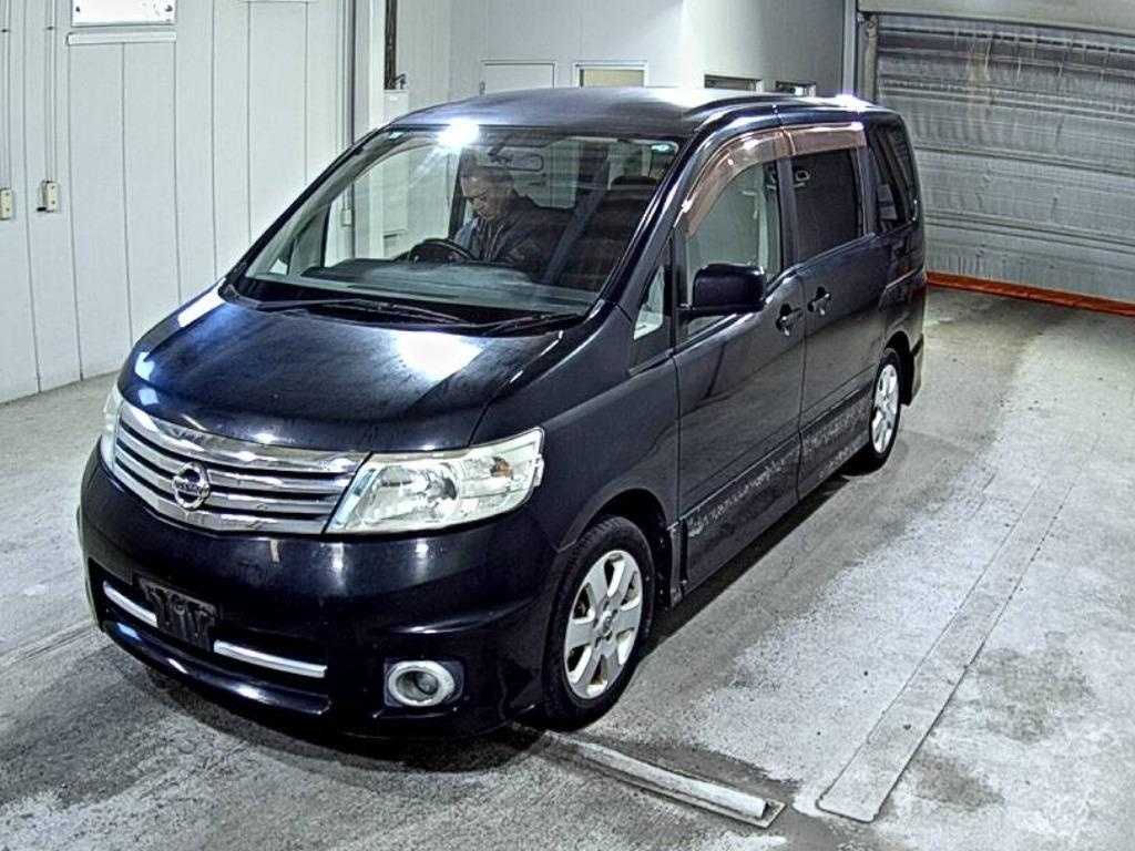 NISSAN SERENA