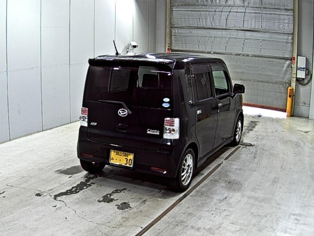 DAIHATSU MOVE CONTE