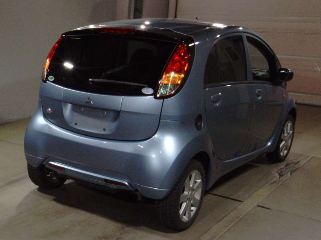 MITSUBISHI I