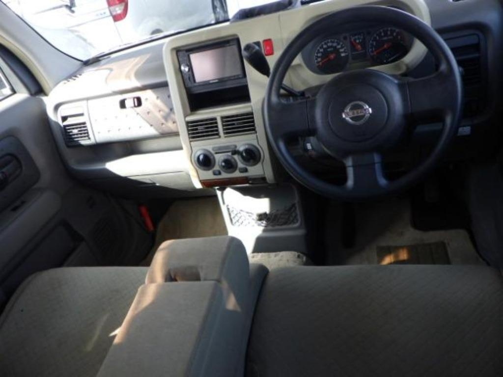 NISSAN CUBE