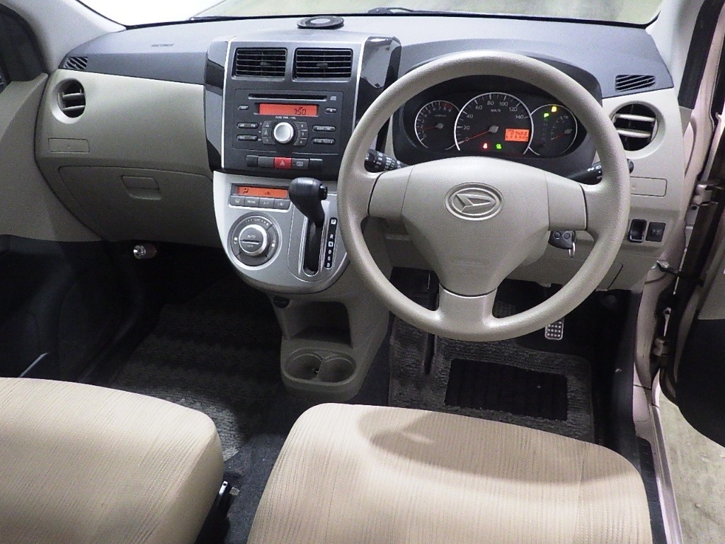 DAIHATSU MIRA