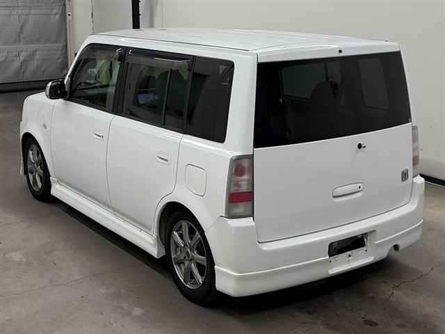 TOYOTA BB