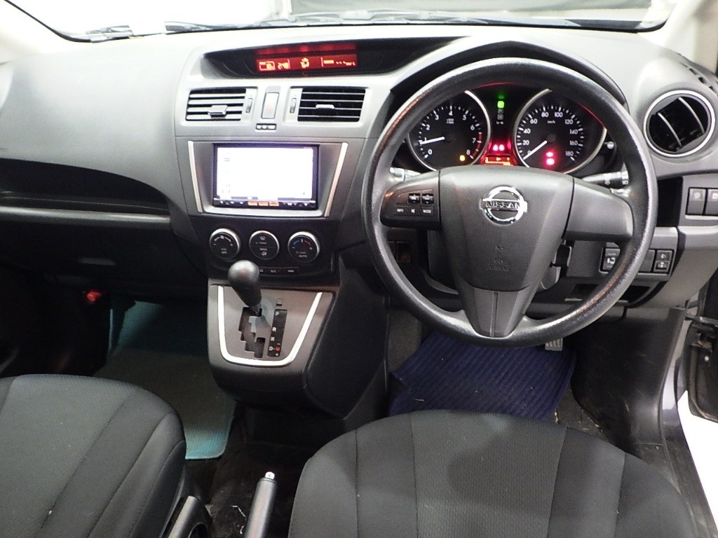 NISSAN LAFESTA