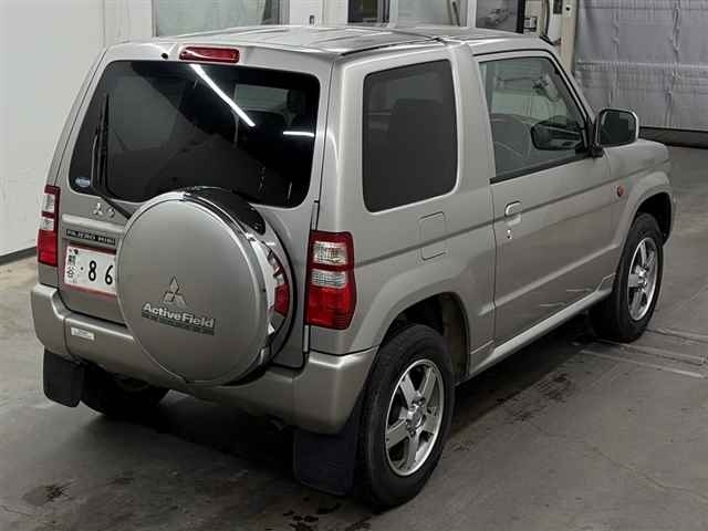 MITSUBISHI PAJERO MINI