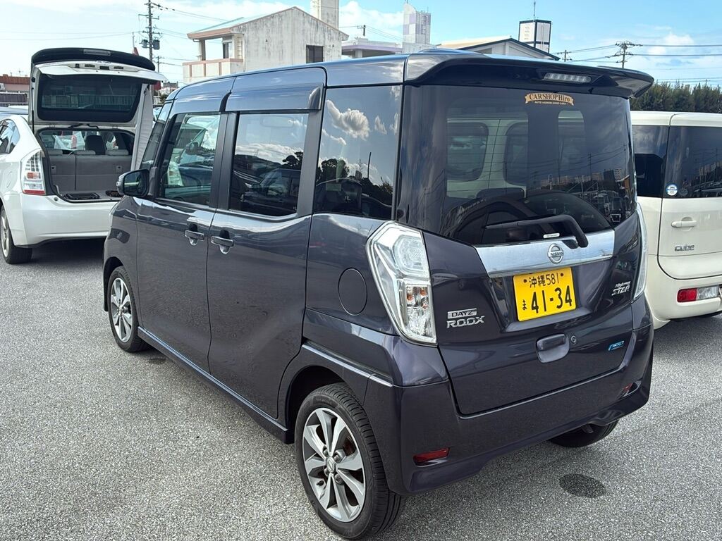 NISSAN DAYZ ROOX