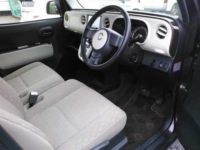 DAIHATSU MIRA COCOA