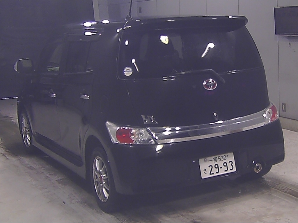 TOYOTA BB