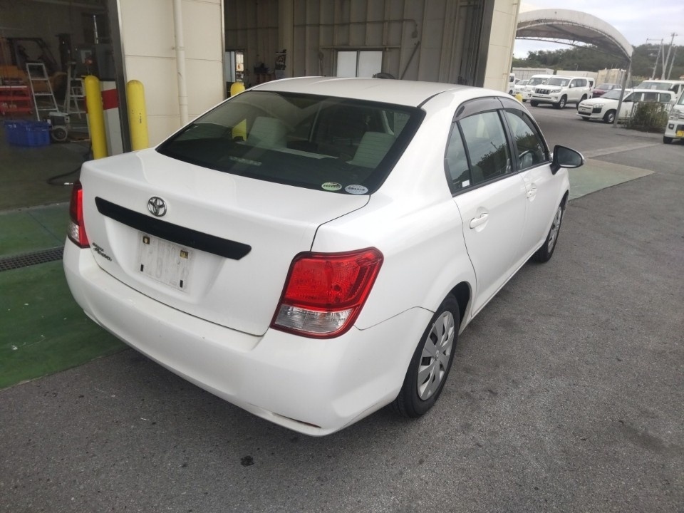 TOYOTA COROLLA AXIO