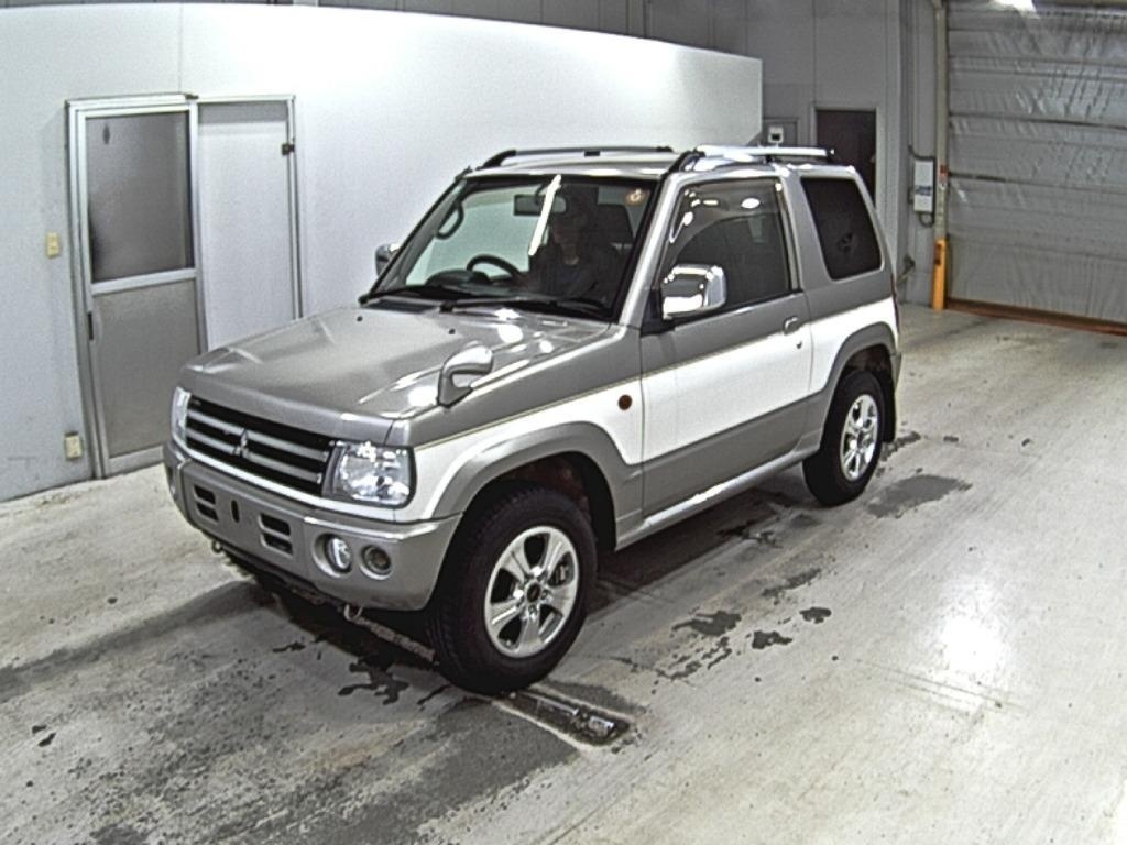 MITSUBISHI PAJERO MINI
