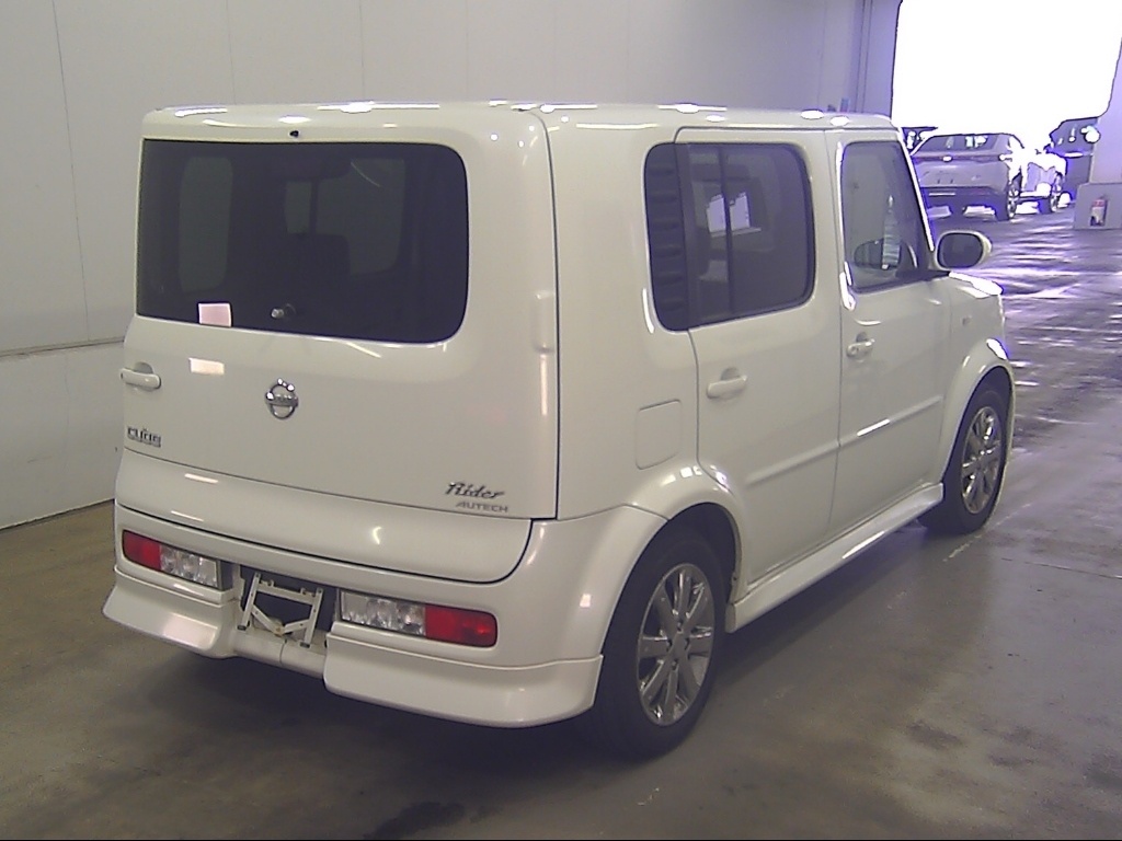 NISSAN CUBE