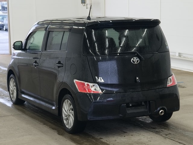 TOYOTA BB